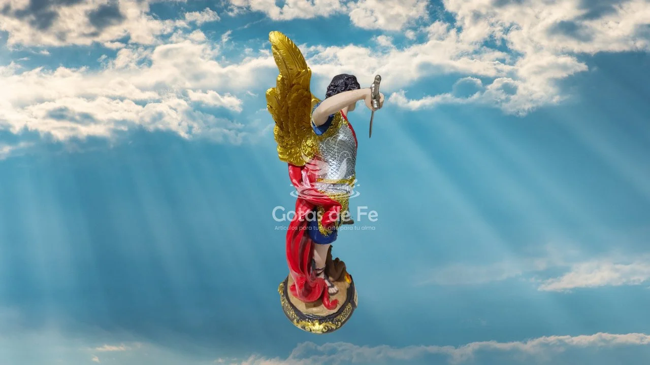 San Miguel Arcángel con Balanza 4